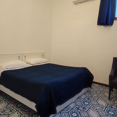 Villa Mary - Apartments Trani Værelse billede